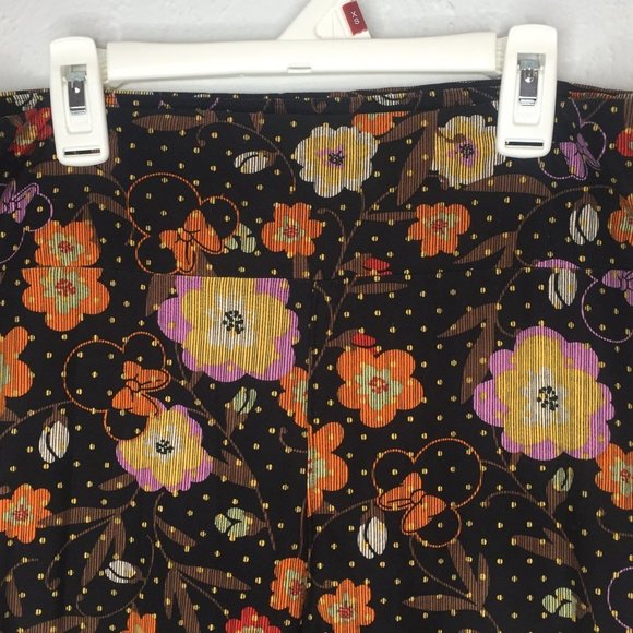 LuLaRoe, NWOT,T/C Minnie Mouse/polka dot leggings. - Picture 4 of 9